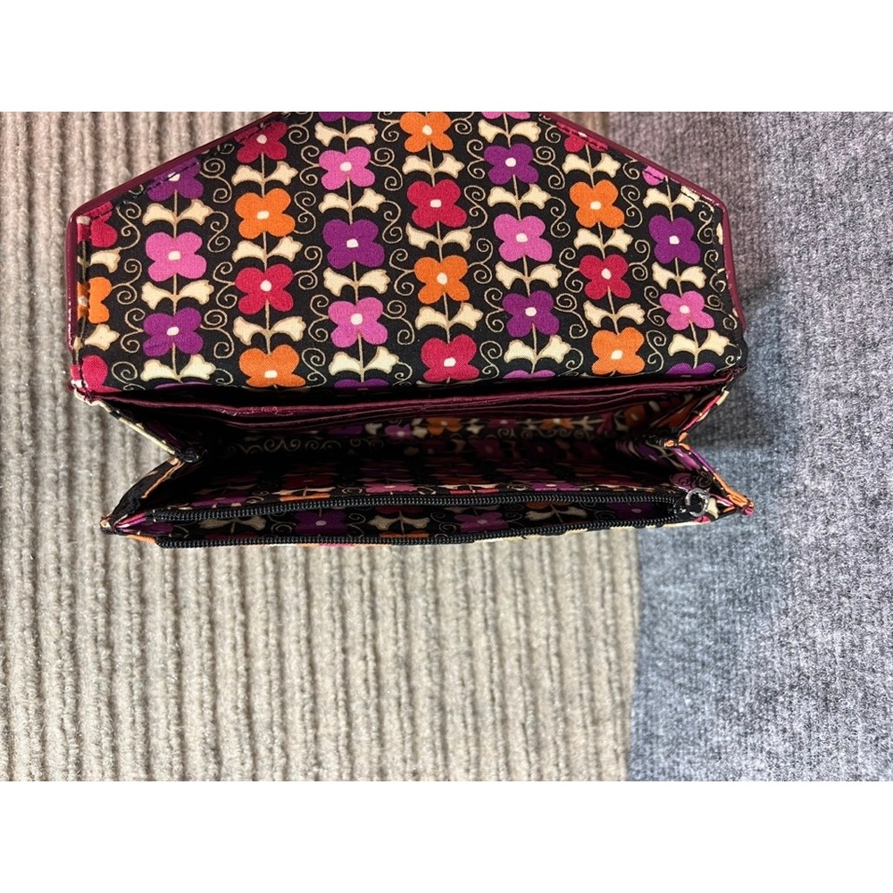 Vera Bradley Patchwork Floral Quilted Envelope Clutch Wallet Multi Color Paisley - Picture 10 of 10